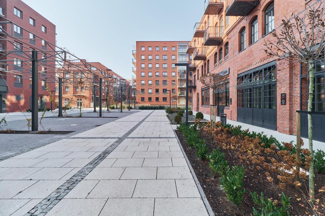 Browary Wroclawskie Apartments With Free Garage By Noclegi Renters Exterior foto
