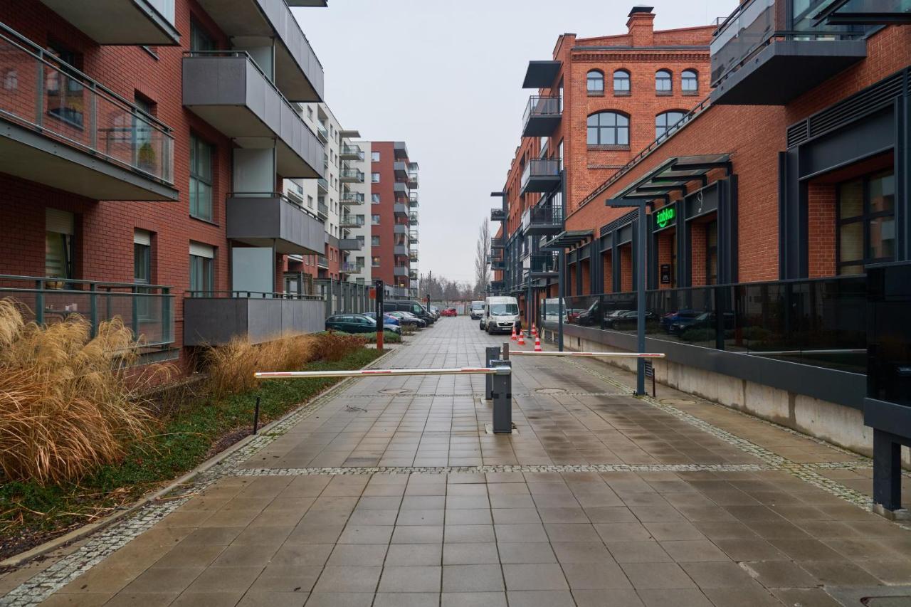 Browary Wroclawskie Apartments With Free Garage By Noclegi Renters Exterior foto
